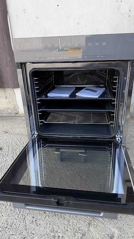 Miele Fours: Miele Backofen H 7460-60BP – D'occasion à Künten par buli76 3