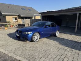 BMW E90 330i M-Paket