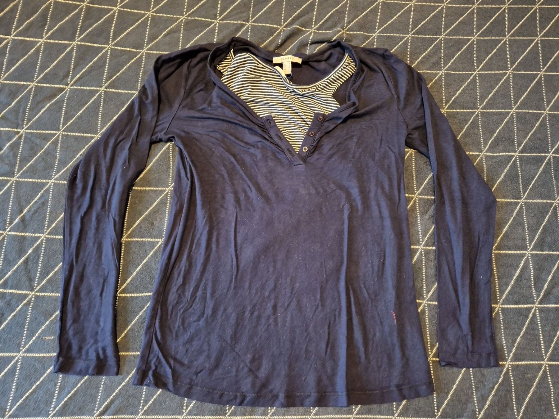 Esprit Maglioni & Felpe: Esprit Umstands Langarmshirt gestreift blau L – Usato da MUEHLAU venduto da ibo_5c7d