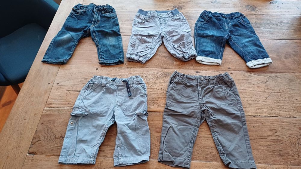 Hosen Gr.68 (Gebraucht) in Oberrieden für CHF 15 – mit Lieferung auf ...