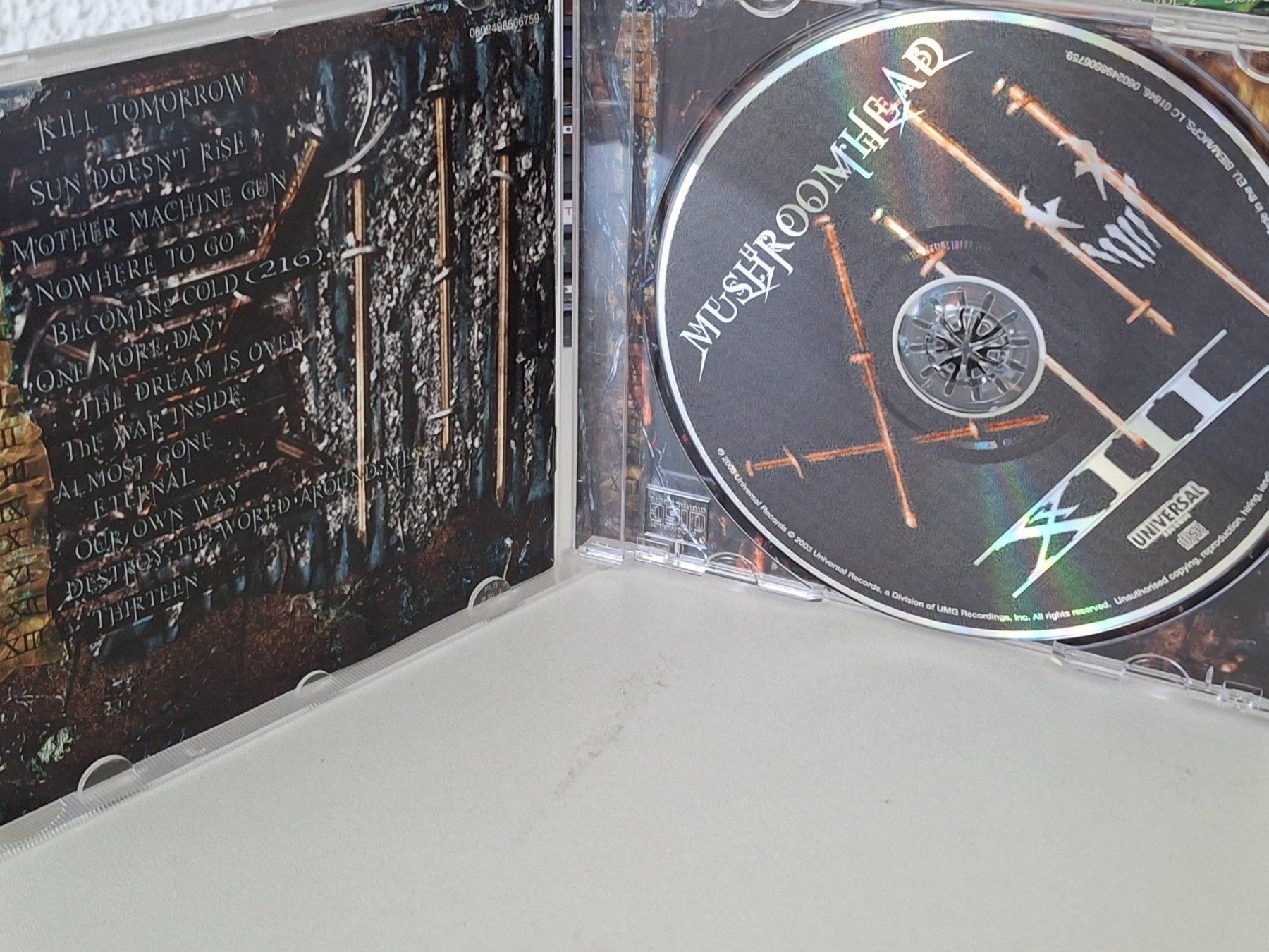 CD: CD Mushroomhead -  XIII / Heavy -Nu -  Metal – Usato da Aarberg venduto da Jackup1 2