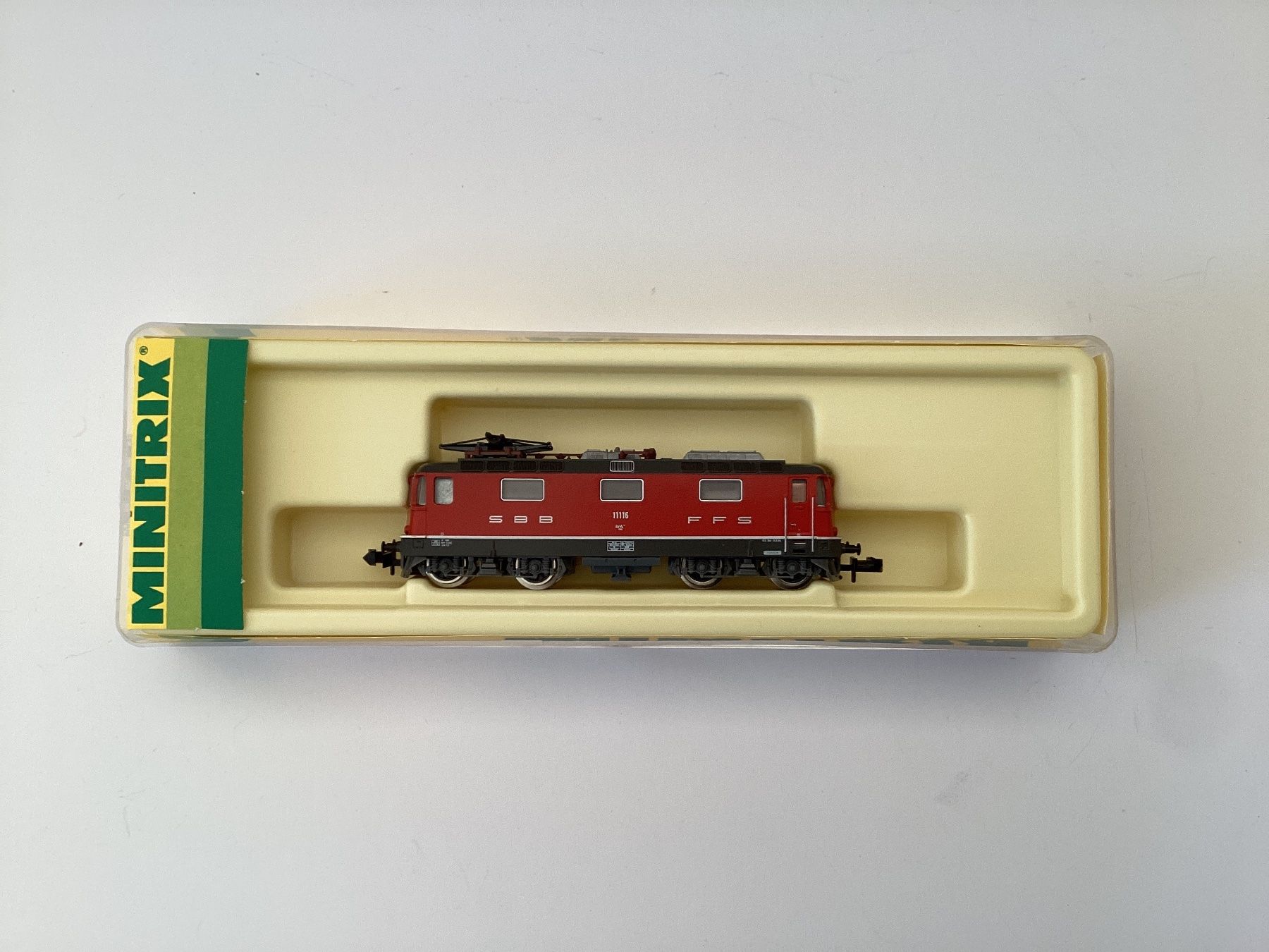 Trix Modellini di ferrovie: Minitrix 2977 Re 4/4 II 11116 SBB 1:160 – Usato da Effretikon venduto da simtek_de 5