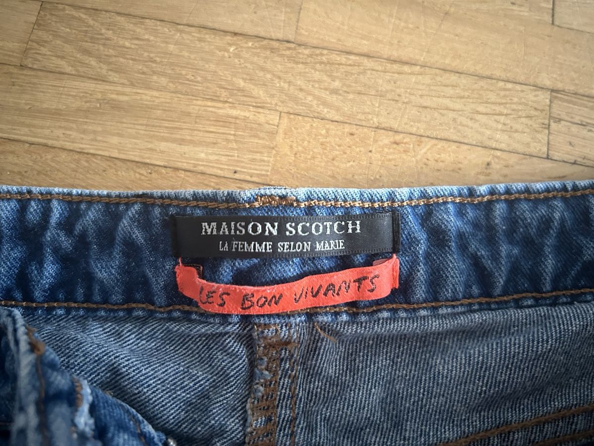 Maison Scotch Jeans: Jeansshorts mit Spitzen – Usato da zürich venduto da N2424 3