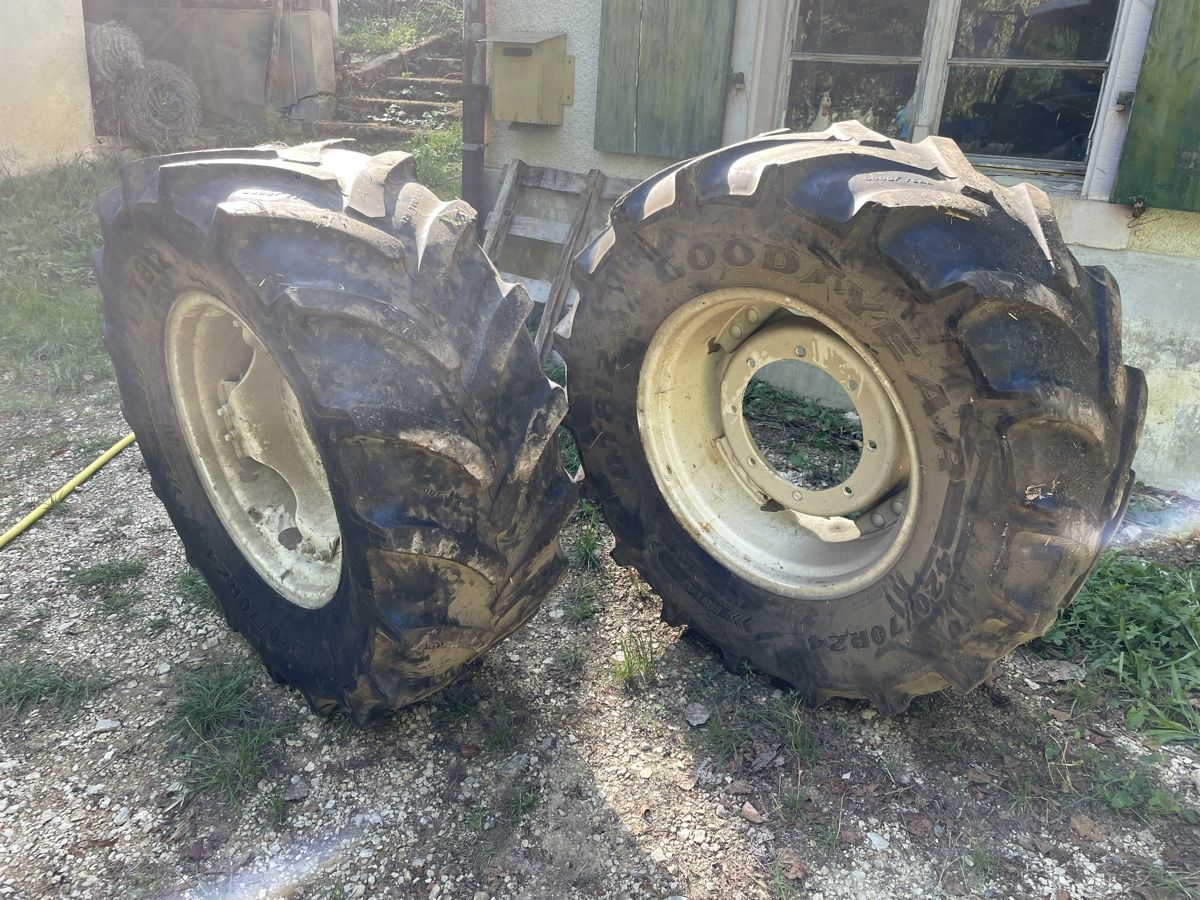 Goodyear Pneumatici & Ruote complete: Traktorenräder 420/70R24 – Usato da Liestal venduto da mar_l5gb