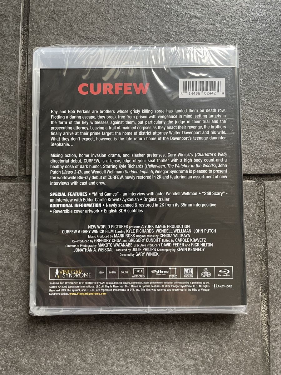 Tutti i DVDs: Curfew Blu-ray Vinegar Syndrome – Nuovo (secondo la descrizione) da Zürich venduto da cENS0R 3
