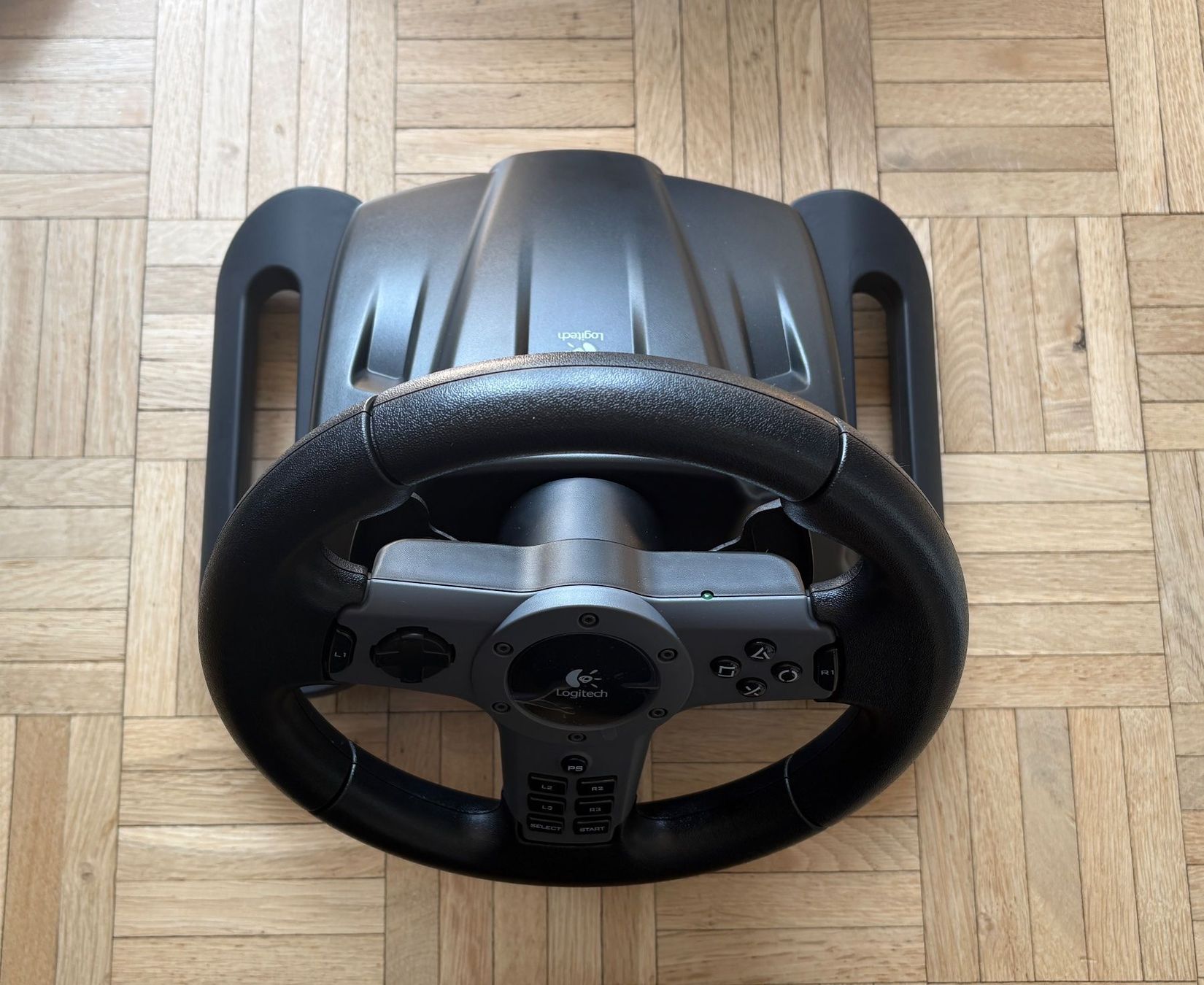 Logitech Controller: Driving Force Wireless Lenkrad Logitech - PS3 - Wie neu – Usato da Ruvigliana venduto da mr-smith 1