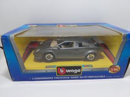 1:24 Lamborghini Countach Bburago (seltene Farbe)