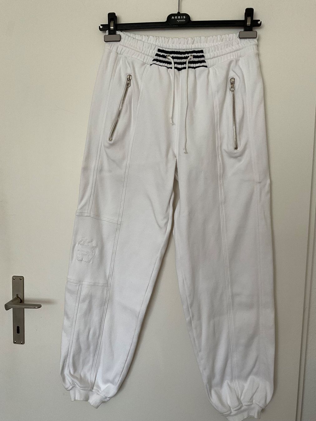 Aigner Pantaloni: Étienne Aigner Freizeit Hose Pants Gr 38 weiss – Usato da Urdorf venduto da alda02