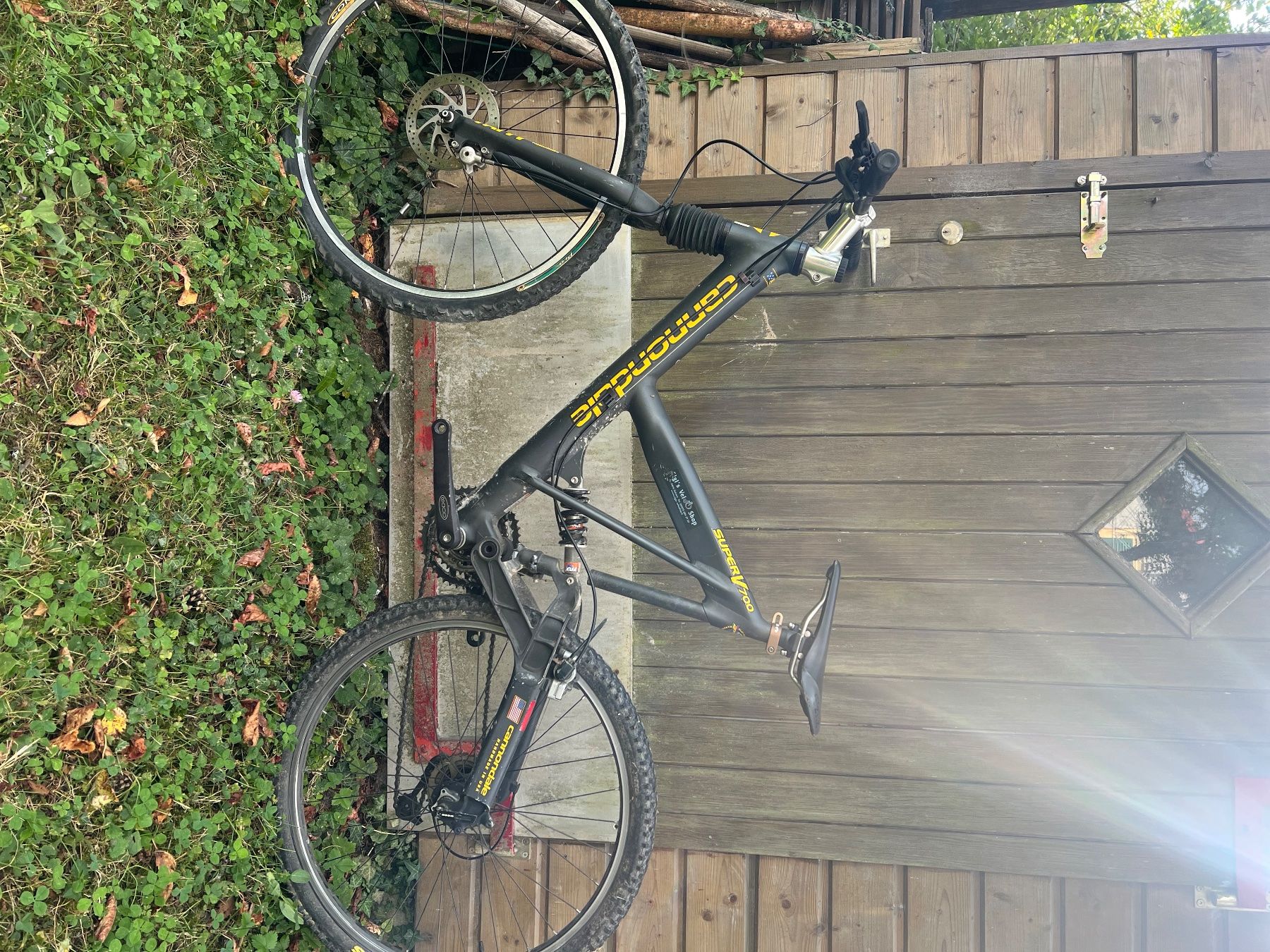 Cannondale Biciclette: Cannondale super V 700 vtt – Usato da Lausanne 27 venduto da Jeremygigon