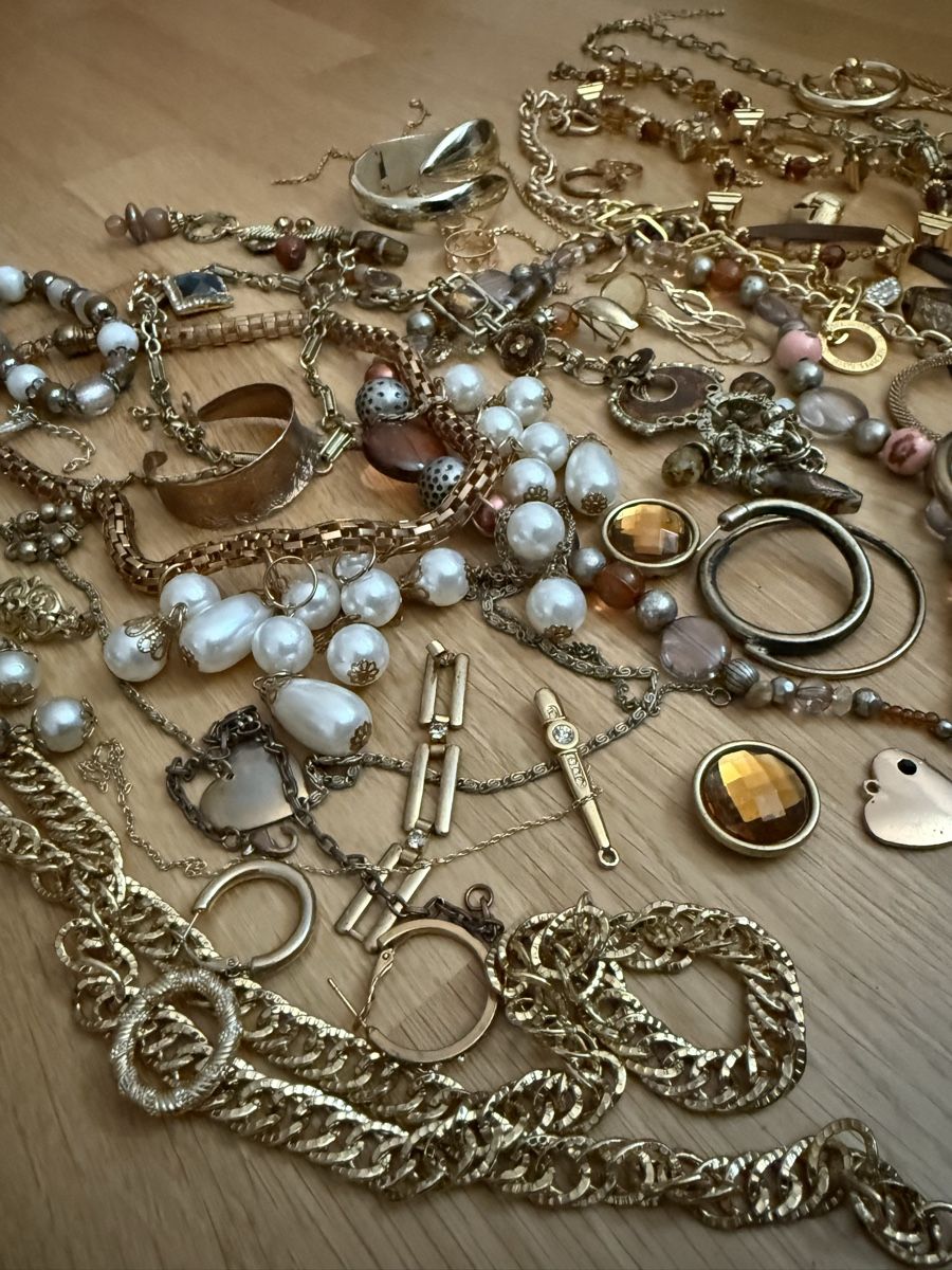 Sonstiger Schmuck: Schmuck Konvolut, Modeschmuck / Bastlerware, goldfarben – Defekt aus Dachsen von Lor_sch 1