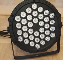 Projecteur LED RGBW  - Ambiance garantie!
