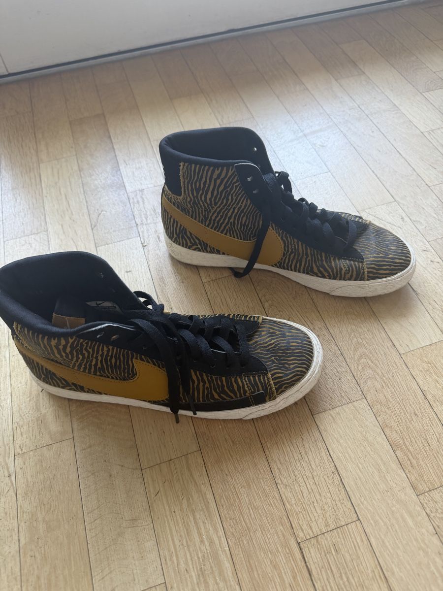 Nike Scarpe da donna: baskets Nike  – Usato da Versoix venduto da wen_75xm