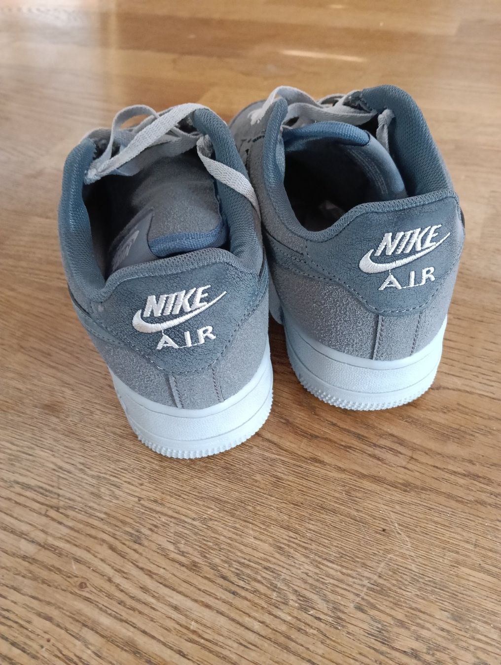 Nike Scarpe da donna: Schuhe " Nike Air" Gr. 39... – Nuovo (secondo la descrizione) da Uetendorf venduto da Koh0 2