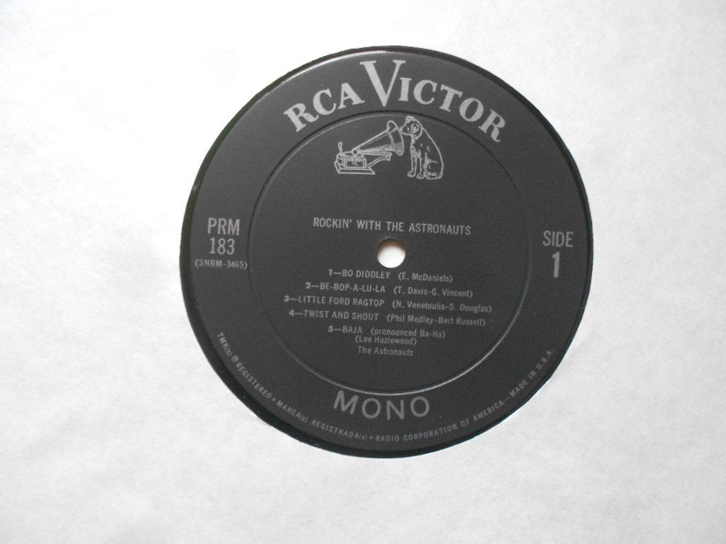 Dischi in vinile: THE ASTRONAUTS  -  ROCKIN' WITH THE ASTRONAUTS – Usato da Bex venduto da Giorgiob 3