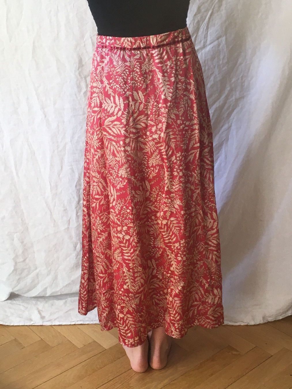 Gonne: Jupe Forte Forte soie / taille: 38 – Nuovo e nell'imballaggio originale da Arnex-sur-Orbe venduto da cameleonfringant 2