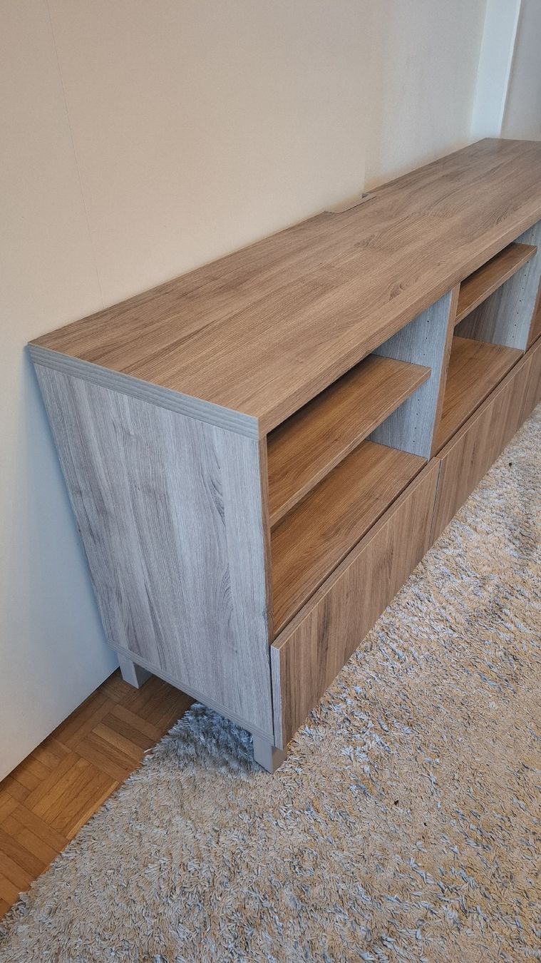 Ikea Mobili TV: ikea Besta TV-Bank – Usato da Zug venduto da NiklasH. 3