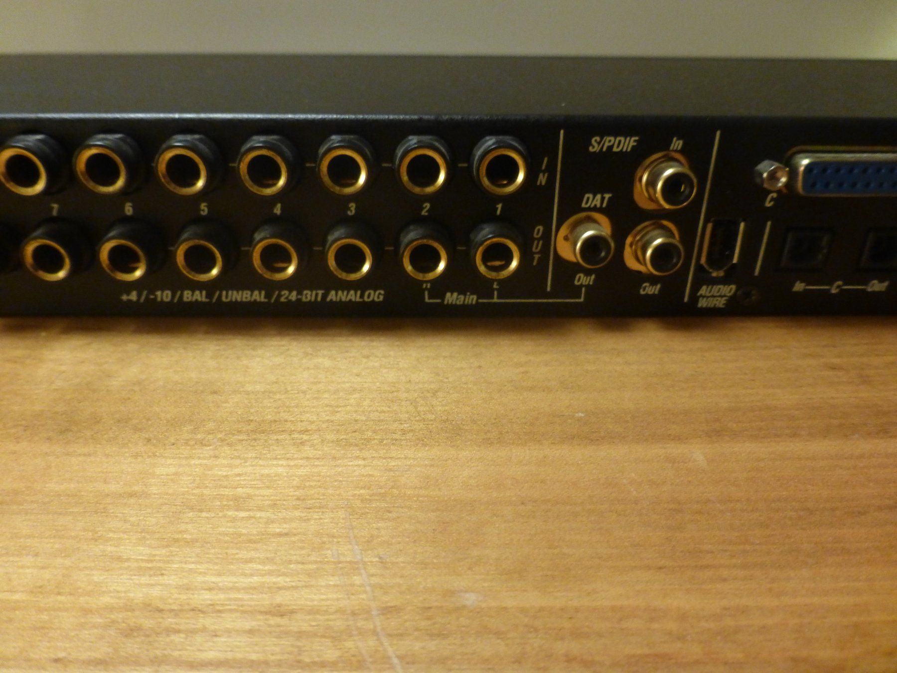 Convertitori: MOTU 2408 MK2 Audio Interface – Usato da Zumikon venduto da psisound 6