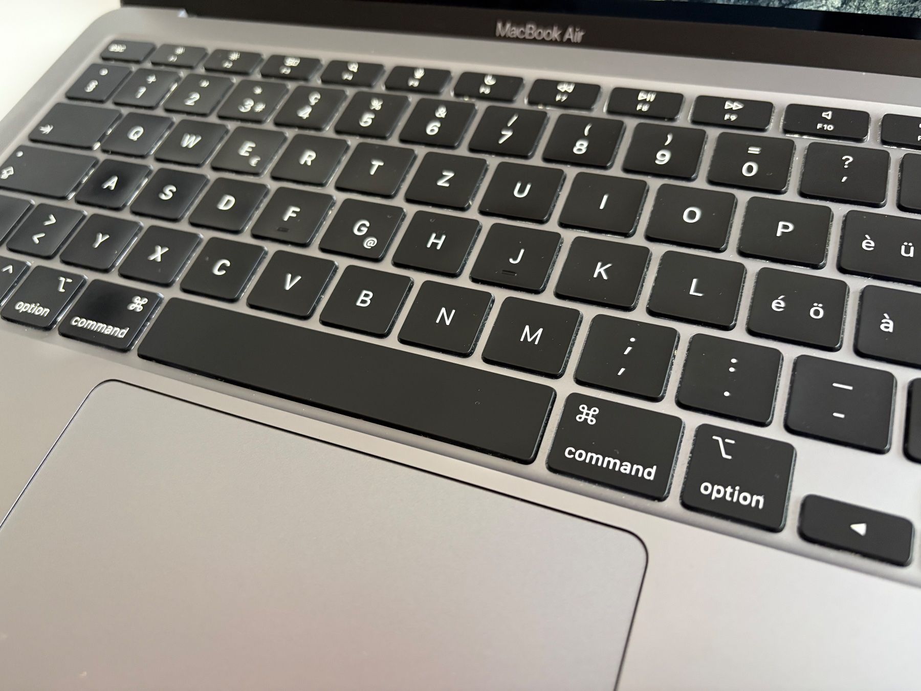 Apple Notebook: MacBook Air M1 / 256 GB / Spacegrau – Usato da Matten b. Interl venduto da zwap01 1