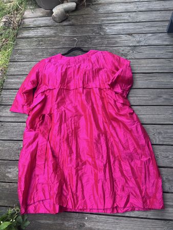 Ghungroo  Dress Viskose Knitteroptik 1 size zu Rundholz