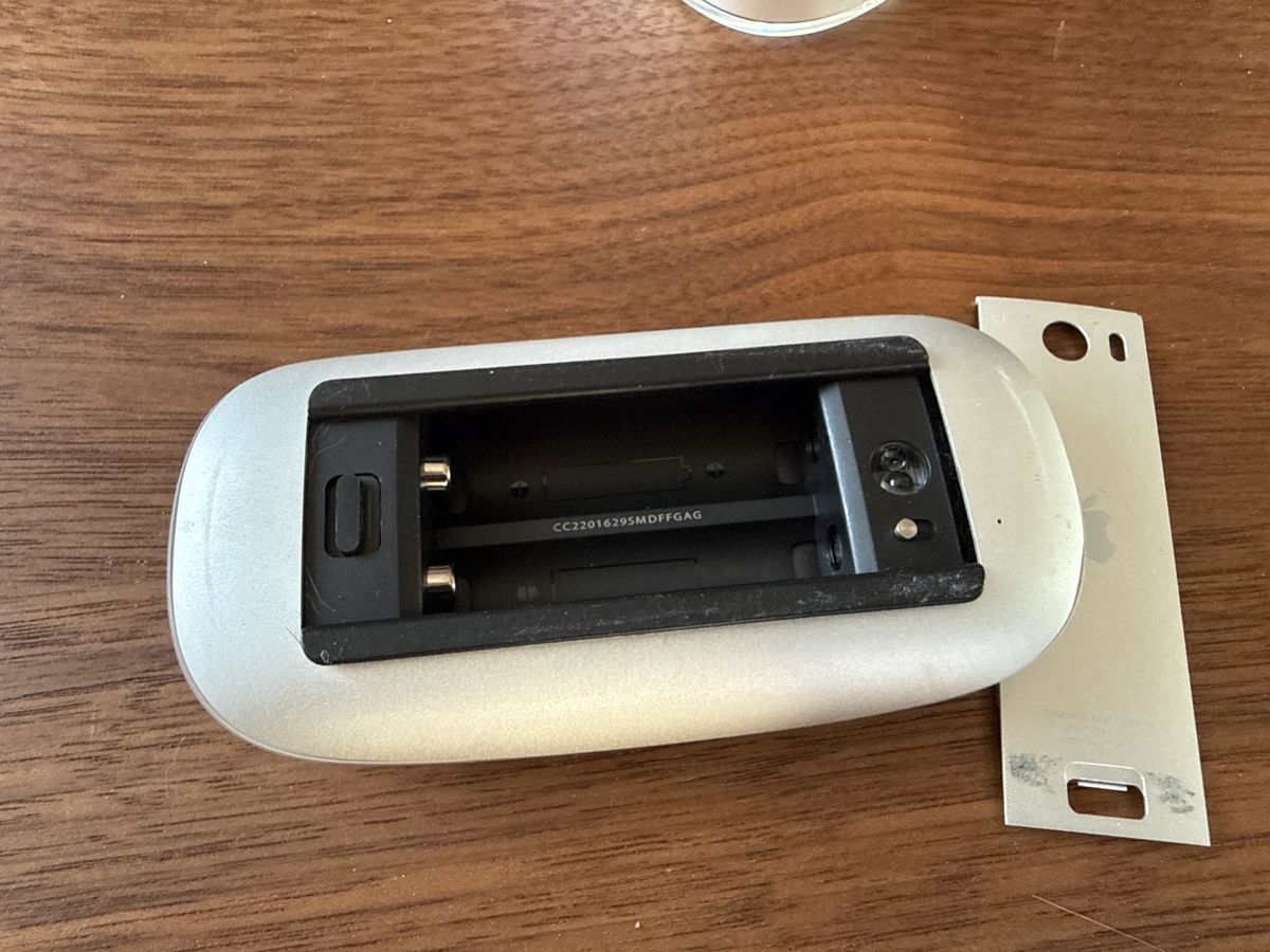 Apple Maus: Apple MagicMouse mit Originalverpackung Model A1296 – Gebraucht aus Bern von 4KSzxrEjtKm 4