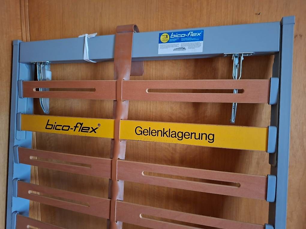 Bico Reti a doghe: Lattenrost Bico flex 190x95cm – Usato da Obfelden venduto da Foto_Bild_Kunst_Buch 1