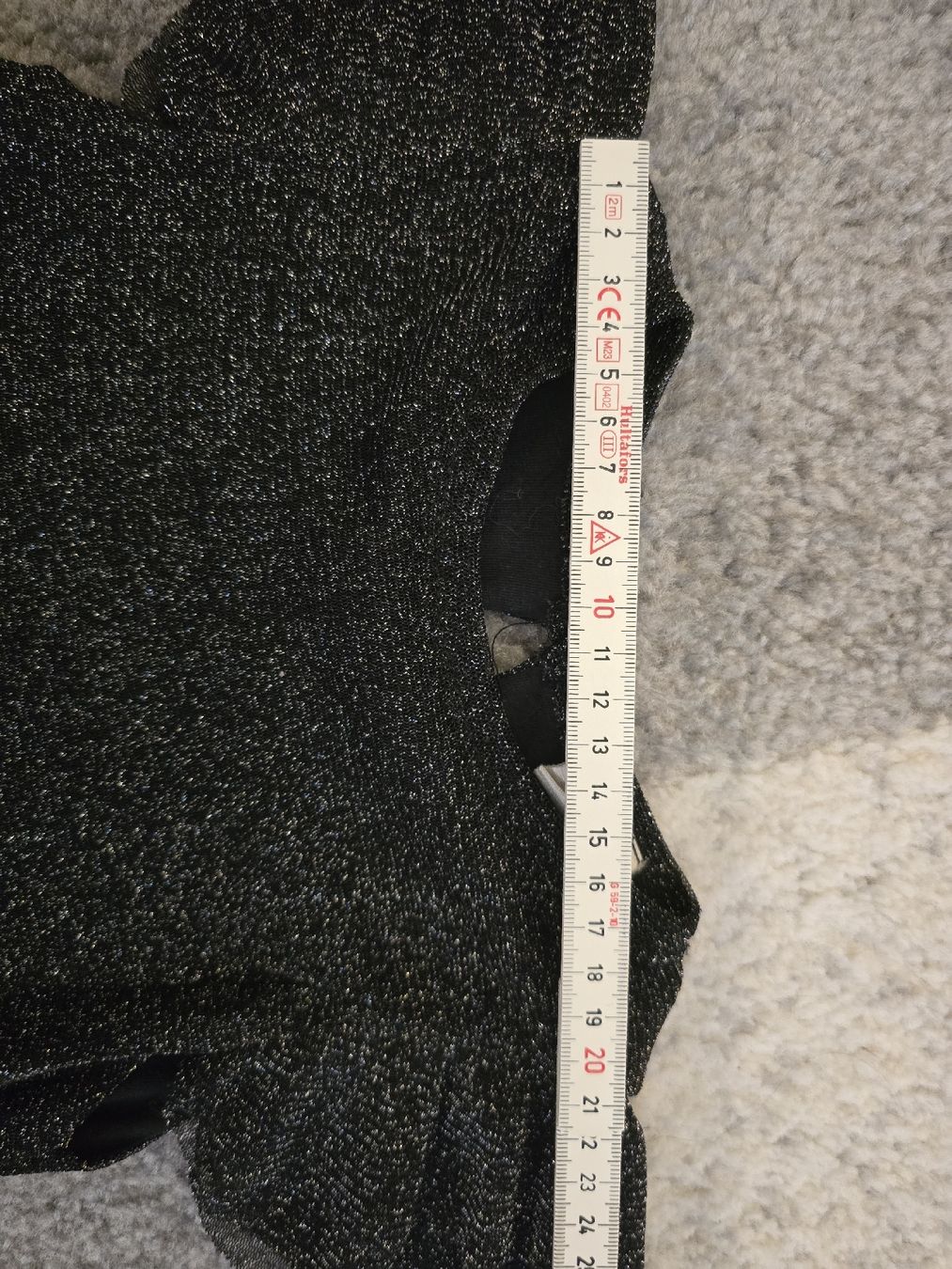 Zara Vestiti & Gonne: Glitzerndes Festtagskleid, Grösse 104-110 – Usato da Unterentfelden venduto da Panda-87 3