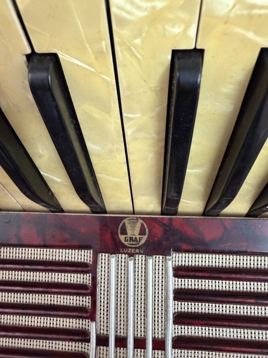 Hohner Strumenti musicali: Akkordeon Oehler aus Nachlass Zustand siehe Bilder – Difettoso da Kreuzlingen venduto da Roller-Werkstatt 1