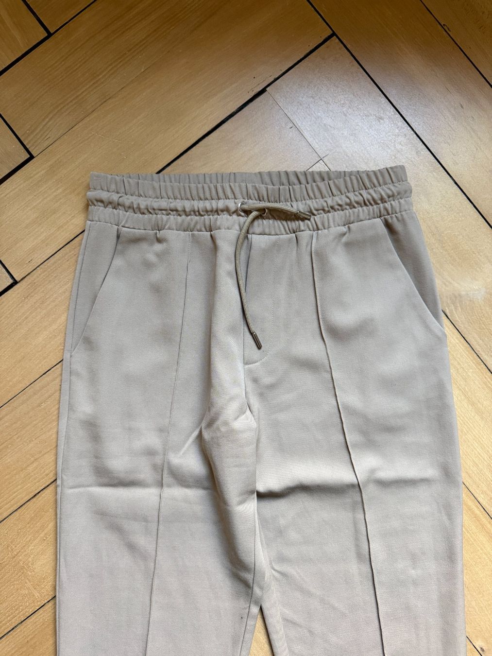 Axel Arigato Hosen: AXEL ARIGATO - Hose beige 48 – Gebraucht aus Zürich von Diazaio 1