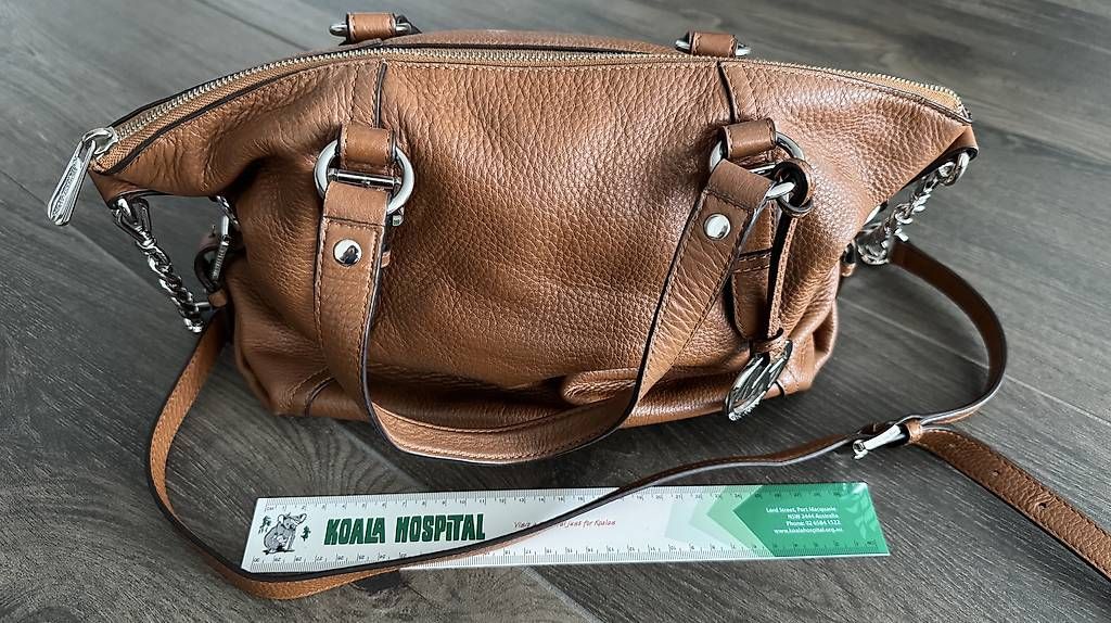Michael Kors Borse da donna: Michael Kors Ledertasche, braun, hochwertig – Usato da Aeugst am Albis venduto da sharnischberg