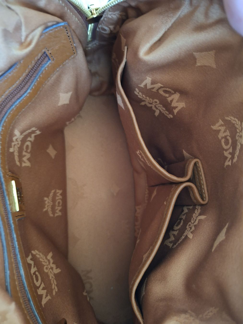 Mcm Borse da donna: Sac à main MCM cuir marron – Usato da Renens VD venduto da ser_j2fn 5
