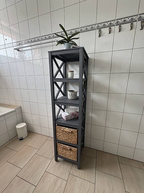 Scaffali: Badezimmer Regal – Usato da Winterthur venduto da vik_gh6w