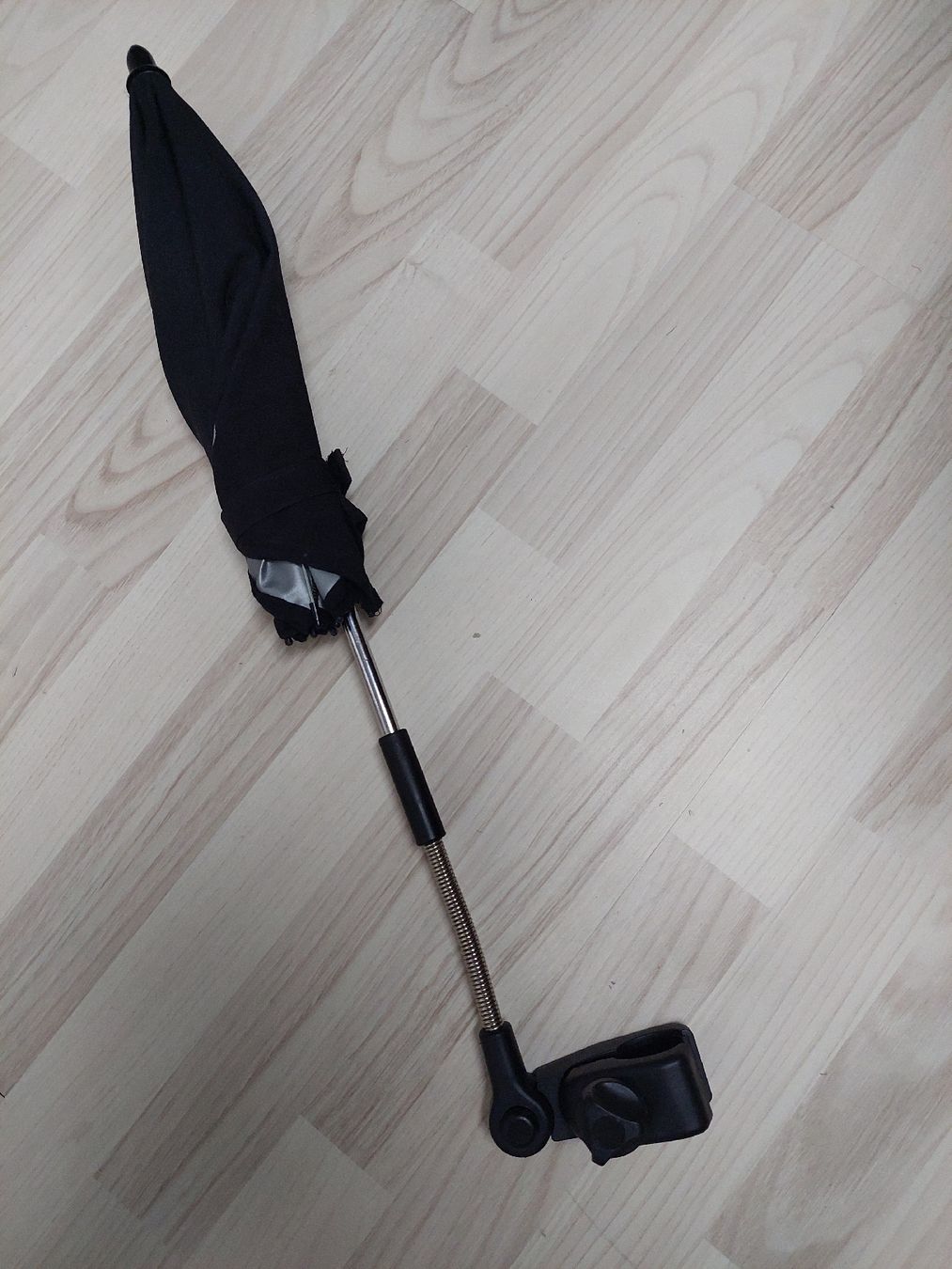 Ombrelloni: Sonnenschirm Kinderwagen  – Usato da Schlieren venduto da Sant0ryu 3