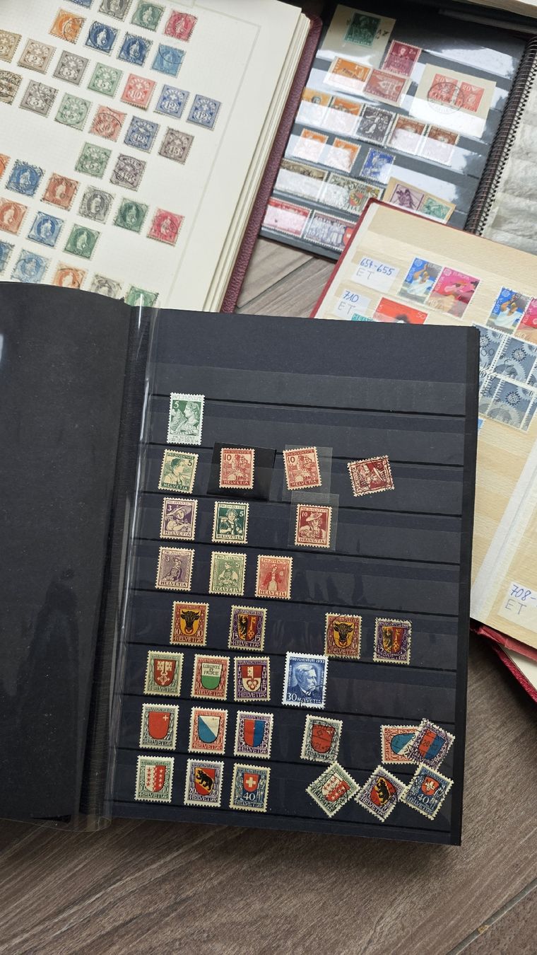 Tous les timbres: Grosse Sammlung Briefmarken Schweiz – D'occasion à Reichenburg par ibiza18 2