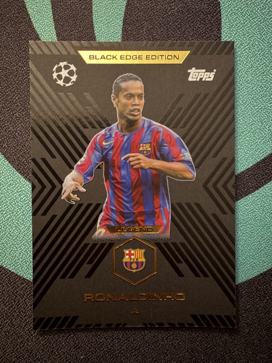 Topps Carte collezionabili: Black Edge Edition Ronaldinho – Nuovo (secondo la descrizione) da Solothurn venduto da Itemseller.ch