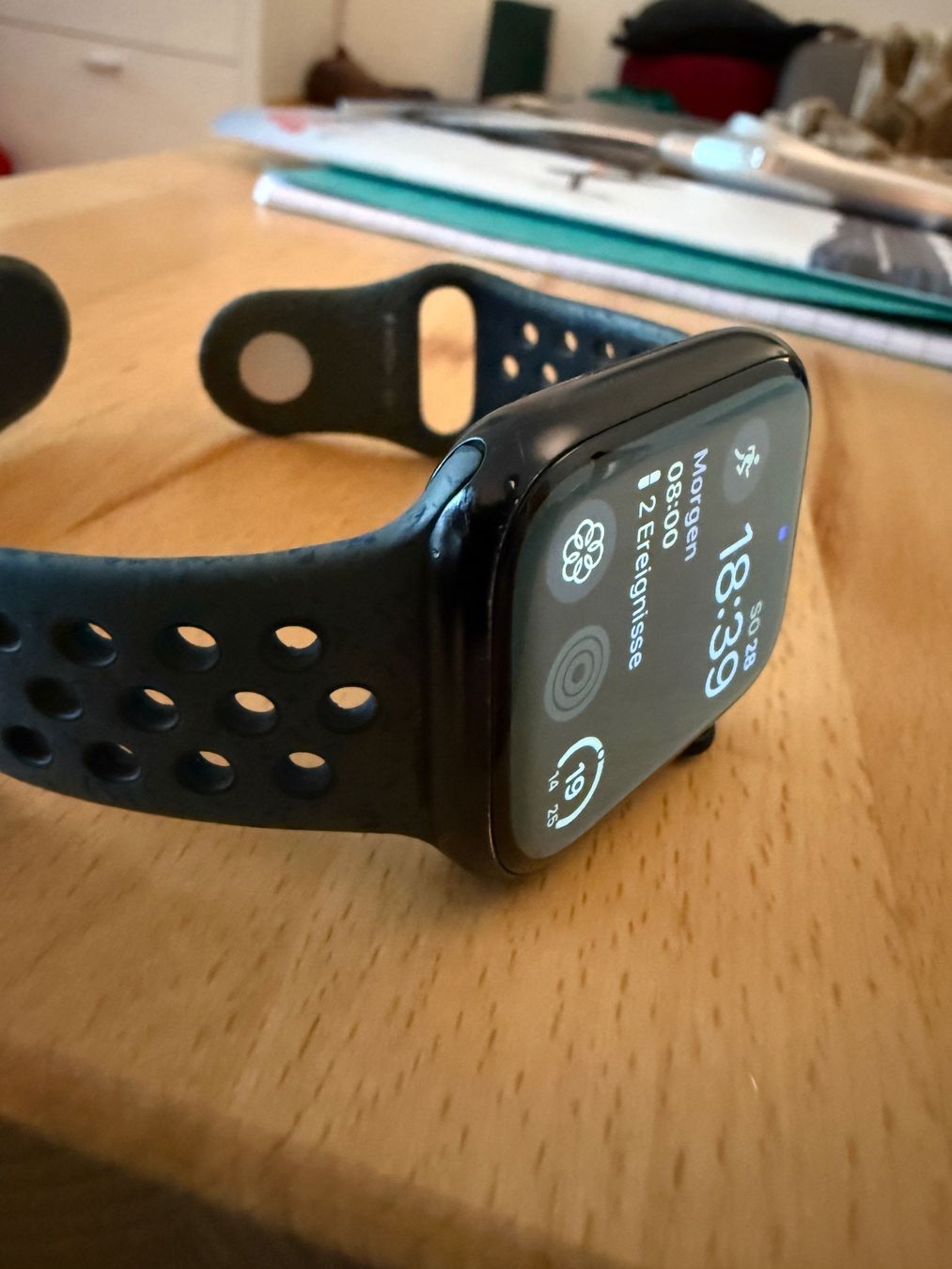 Apple Smartwatch: Apple Watch Series 9 GPS – D'occasion à Davos Platz par sam_xr2v 3
