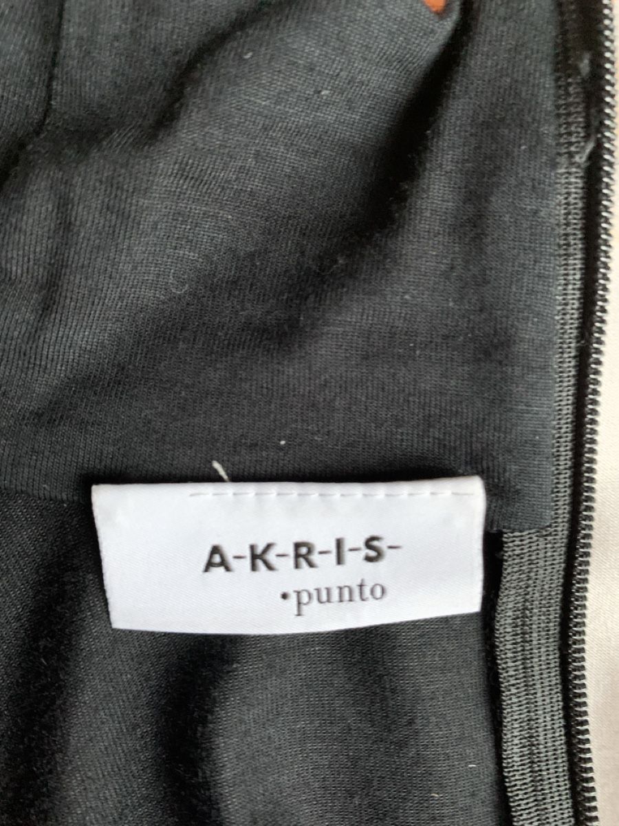 Akris Maglioni & Felpe: AKRIS: Exklusiver geraffter schwarzer Rollkragenpullover, 36 – Nuovo (secondo la descrizione) da Luzern venduto da designluzern 6
