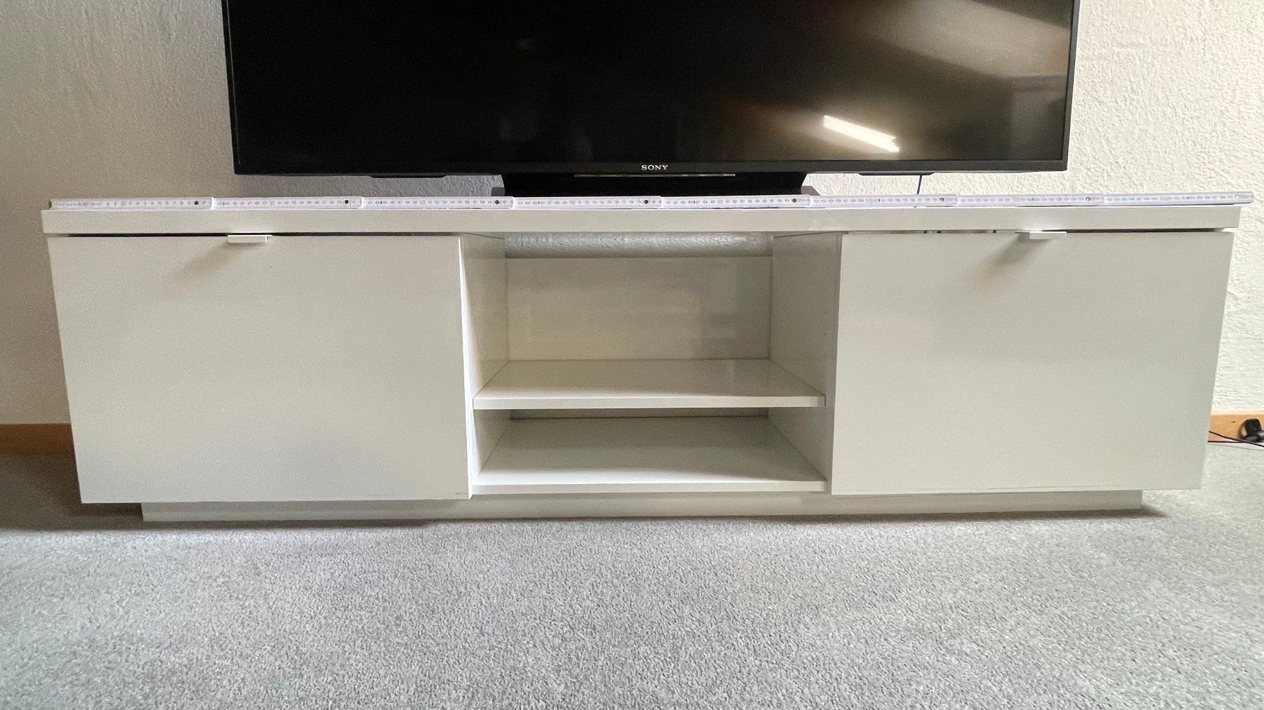 Ikea Meubles TV: Fernsehkommode weiss – D'occasion à Luzern par geo_69lp