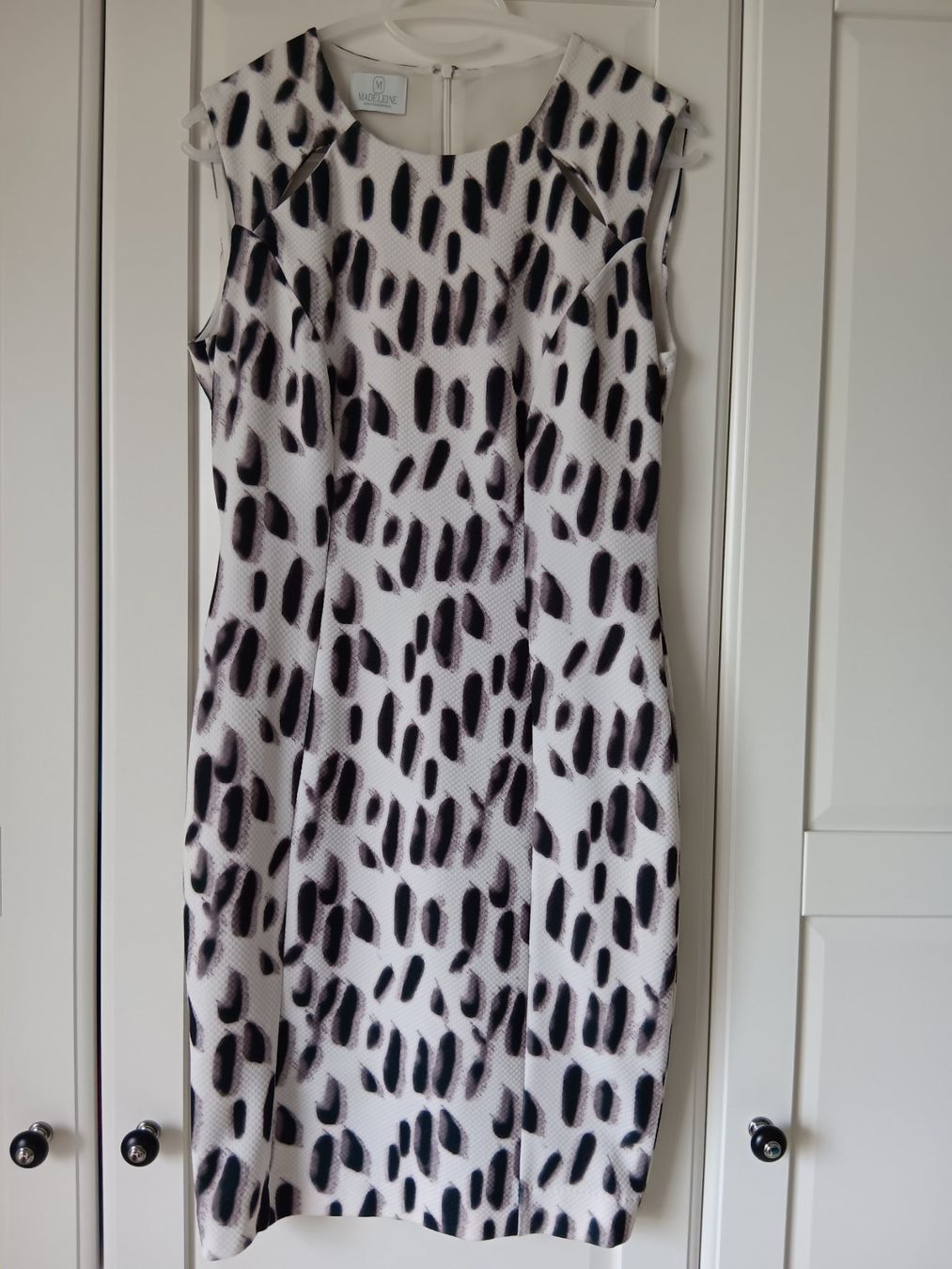 Madeleine Vestiti: MADELEINE  Robe / Kleid     Taille / Grosse S-M .... – Usato da Cossonay-ville venduto da Super-Price-Quality