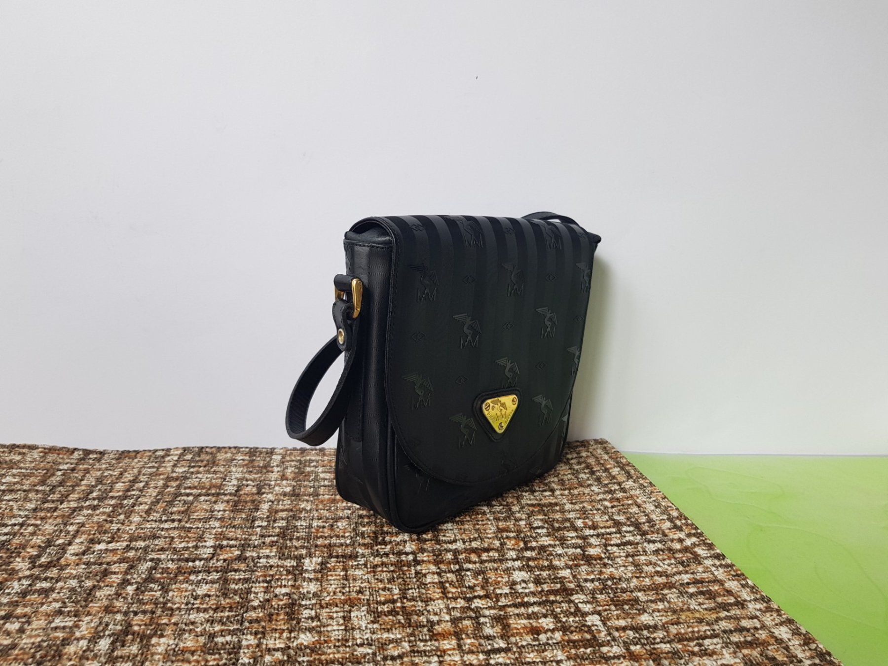 Maison Mollerus Taschen für Damen: Maison Mollerus Handtasche schwarz – Gebraucht aus Basel von Birs868 1