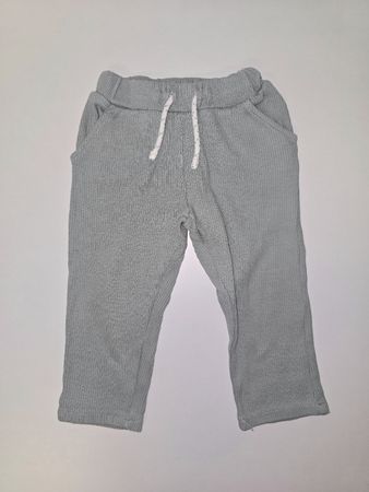 C&A Baby Hose Gr. 92 Salbeigrün-Grau Rippstrick