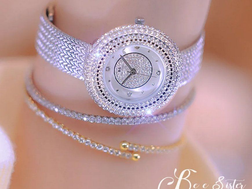 Uhren: Silberne Strassuhr für Damen – Neu und originalverpackt aus Lausanne von WATCH-WORLD 1
