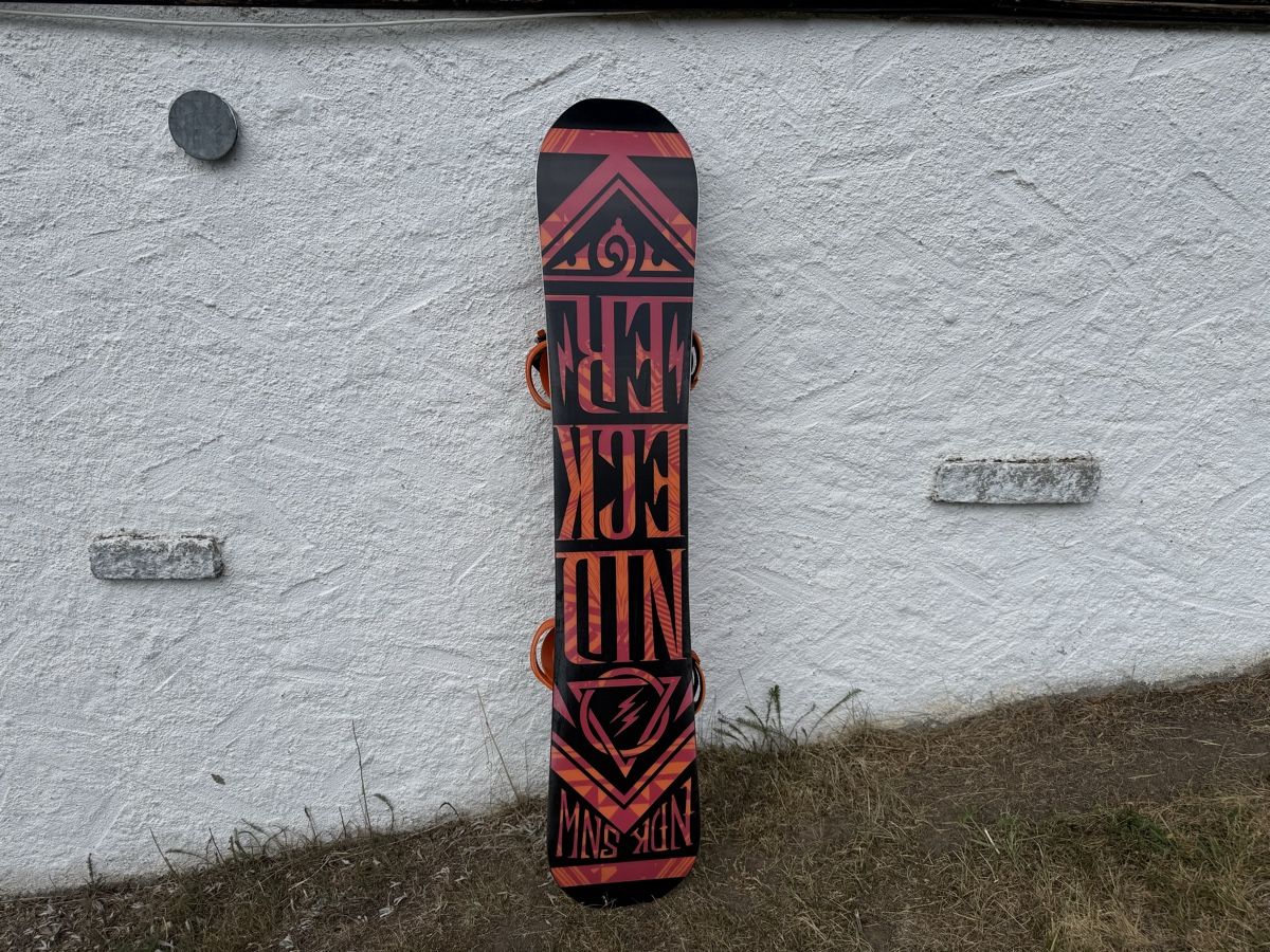 Board: Nidecker Snowboard Schwarz – Usato da Bern venduto da lin_hf2p 1