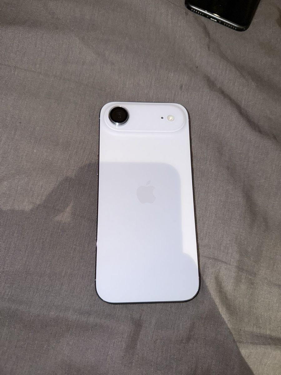 Apple Handys / Smartphones: 600 – Neu (gemäss Beschreibung) aus Fehraltorf von Real35Shop 1