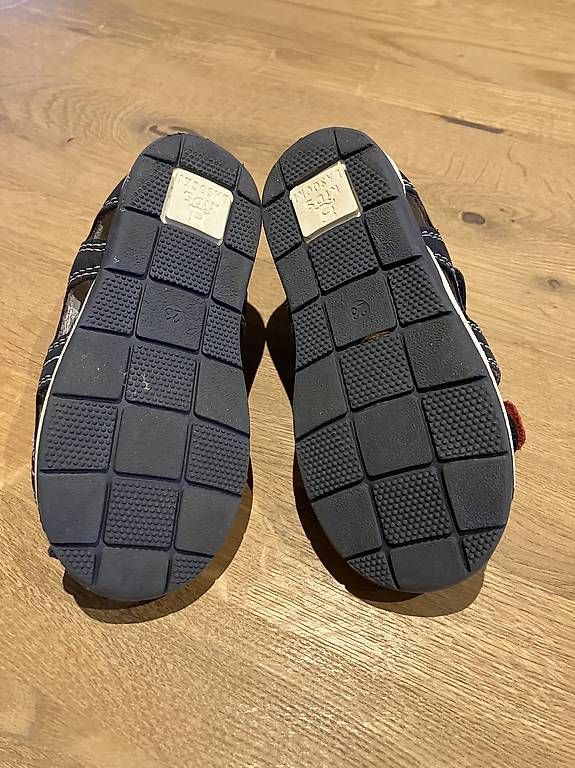 Scarpe per ragazzi: Sandalen Gr.23 – Usato da Roggwil BE venduto da waelchli87 3