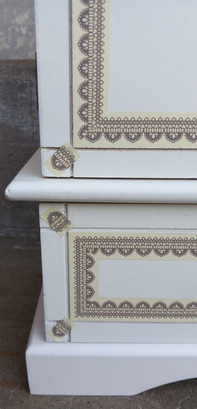 Cassettiere: MINI MÖBELI WEISS – Difettoso da Huttwil venduto da Kunterbuntli 2