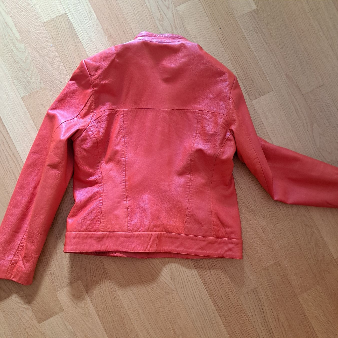 Giacche: APART Echtlederjacke, Gr 36 – Usato da Adliswil venduto da Marlotti 1