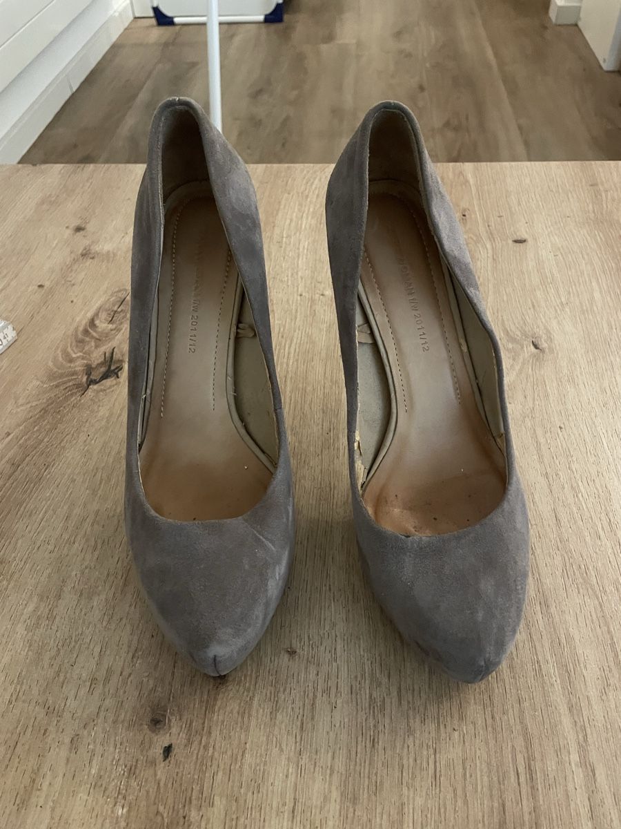 Scarpe da donna: Décolleté scamosciate grigie – Usato da Dietwil venduto da pao_q5hy 6