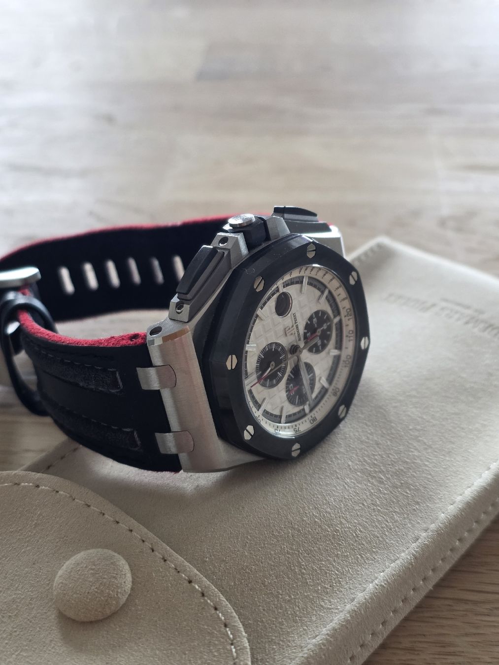 Audemars Piguet Orologi: Audemars Piguet offshore panda – Usato da Meggen venduto da dua_b6r2 2