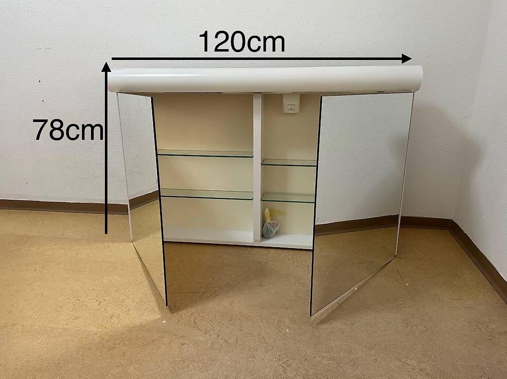 Armoires miroirs: Spiegelschrank  – D'occasion à Schaffhausen par Abdulkadir03 1