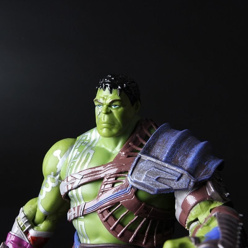 Statuette: HULK SCHWER BEWAFFNET - FIGUR 19cm - HULK AVENGER - BANNER – Nuovo e nell'imballaggio originale da Kriens venduto da swissgadget 3
